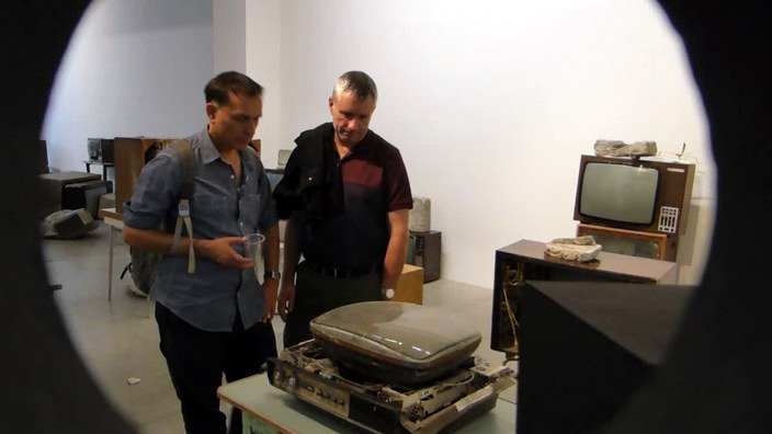 galerie anne de villepoix, wolf vostell, endogen depression, téléviseurs, laica, béton, dinde, fluxus