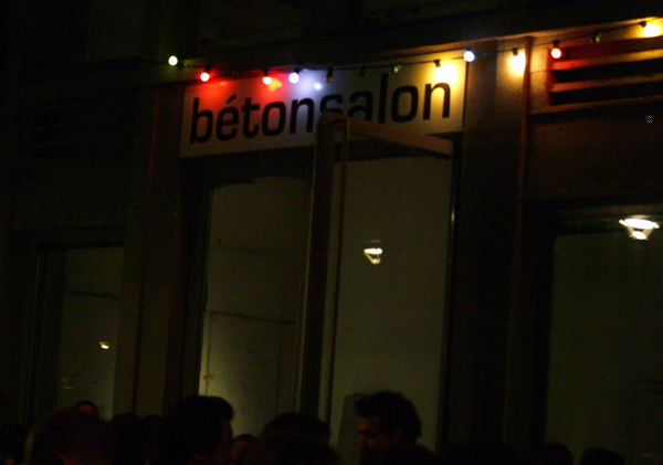 hospitalités, tram, bétonsalon, xavier boussiron