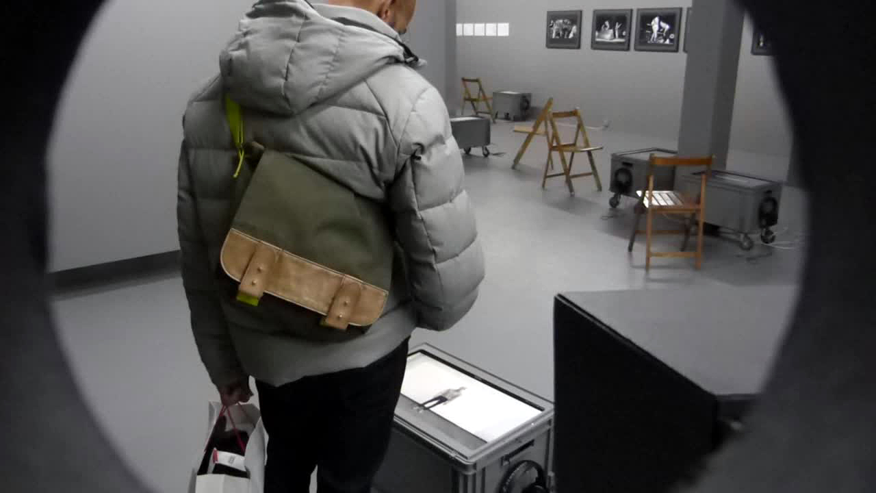 roman signer, centre culturel suisse, performance, process