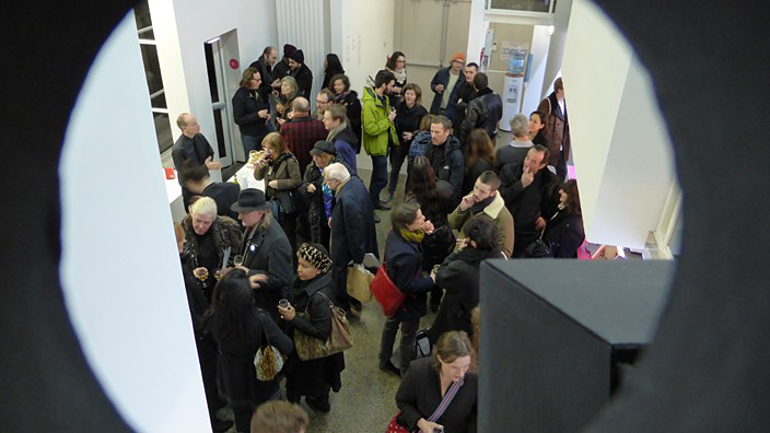 centre culturel suisse, pierre vadi, plus d'une langue, nicolas party, pastel et nu