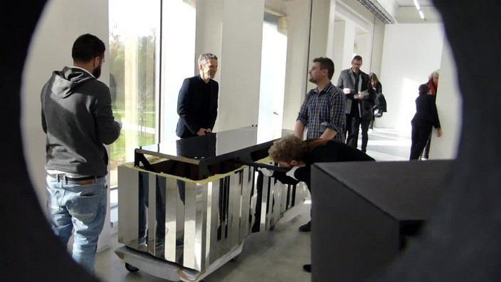 parc culturel de rentilly, marne et gondoire, xavier veilhan, seine-et-marne, frac, dove allouche, pierre bismuth, michel gondry