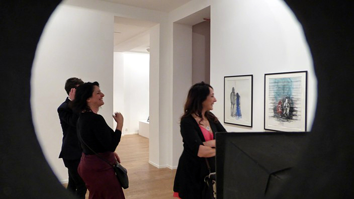 galerie daniel templon, chiharu shiota, small room, art contemporain, valise, fils, franz kafka