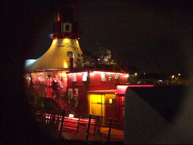 dimanche rouge, experimental performance, paris, video, batofar, panoply lab, new york