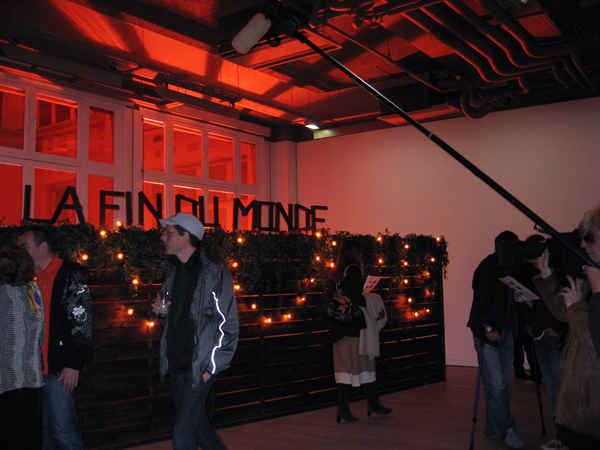 Fondation dentreprise Ricard, Pierre Ardouvin, Soupe de têtes de fantômes, Guillaume Désanges