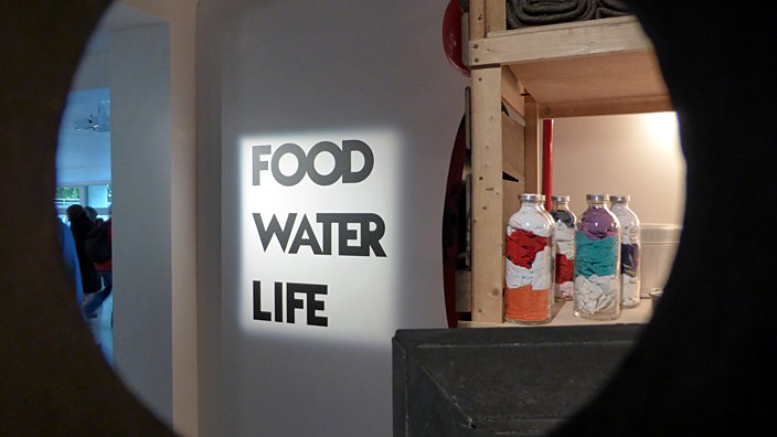 parc de la villette, lucy, jorge orta